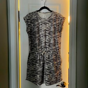 Lou & Grey summer dress.